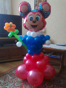 минни маус из шаров